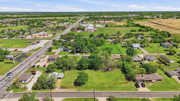 104 E Main Street, Gunter, TX 75058