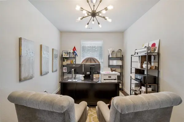 1820 Drover Creek Road, Aubrey, TX 76227