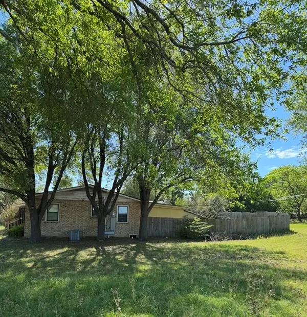103 Pearl Street, Lindale, TX 75771