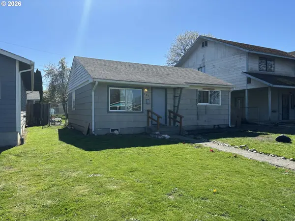 286 26TH AVE, Longview, WA 98632