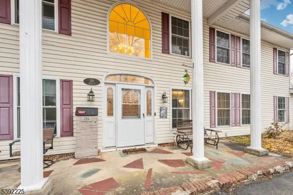 255 Knoll Rd, Parsippany-troy Hills Twp., NJ 07034