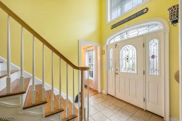 255 Knoll Rd, Parsippany-troy Hills Twp., NJ 07034