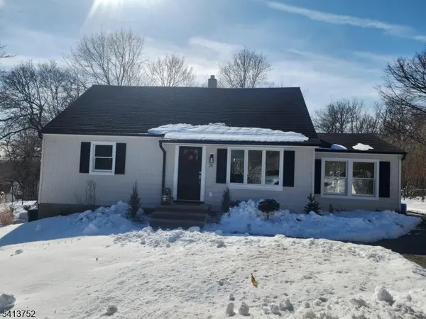 28 School St, North Haledon Boro, NJ 07508