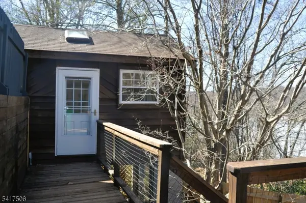 38 Mountain Trl, Sandyston Twp., NJ 07826