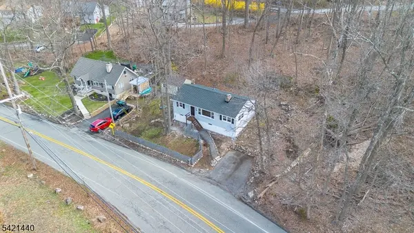 67 Breakneck Rd, Vernon Twp., NJ 07422