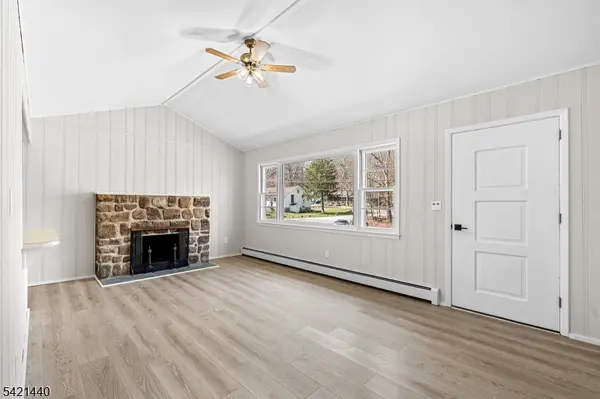 67 Breakneck Rd, Vernon Twp., NJ 07422