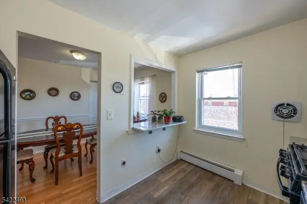 1146 Valley Rd #2A, Wayne Twp., NJ 07470