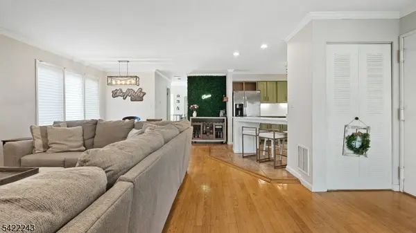 42- A Triumph Ct #A, East Rutherford Boro, NJ 07073