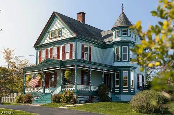 25 Old Turnpike Rd, Tewksbury Twp., NJ 08858