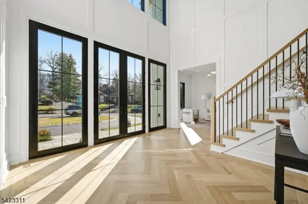 15 Sparta Rd, Millburn Twp., NJ 07078