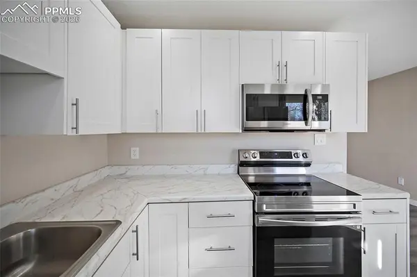 3675 Darkwood PL, Colorado Springs, CO 80910