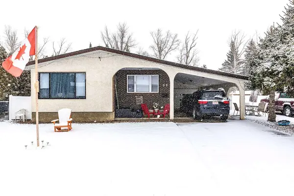 88 Clelland CRES SE, Medicine Hat, AB T1B 1M9