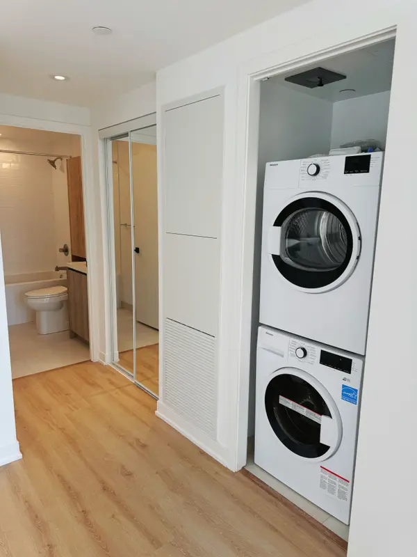 319 Jarvis ST #905, Toronto C08, ON M5B 0C8