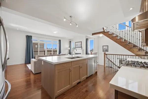 1281 Wharf ST, Pickering, ON L1W 1A2