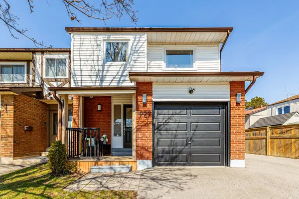 1927 Memory LN,  Pickering,  ON L1V 2T9