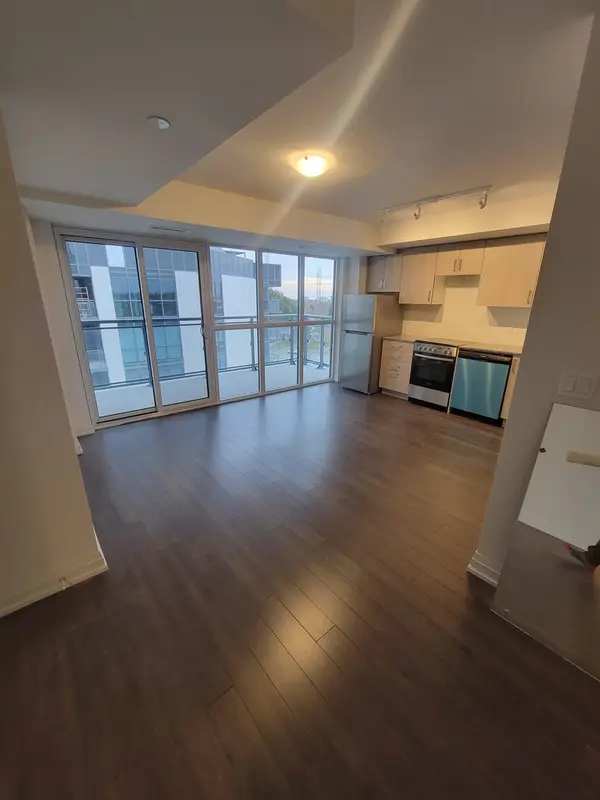 20 Meadowglen PL #626, Toronto E09, ON M1H 2Y5