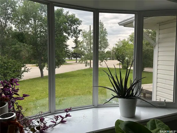 516 First AVENUE E, Lampman, SK S0C 1N0