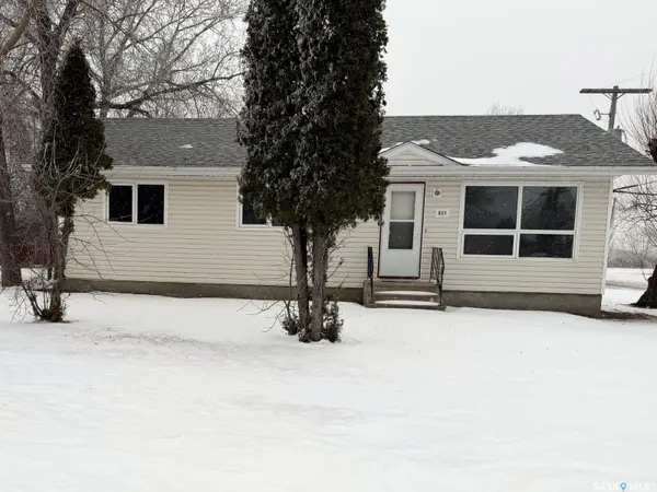 801 Prospect AVENUE, Oxbow, SK S0C 2B0