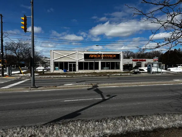 2279 Fairview ST #1, Burlington, ON L7R 2E3