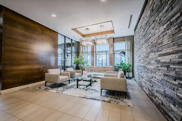 1 Hurontario ST #1201, Mississauga, ON L5G 0A3