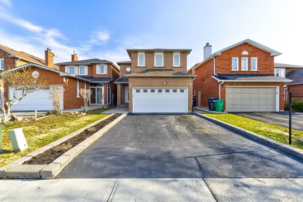 32 Pennsylvania AVE, Brampton, ON L6Y 4N7