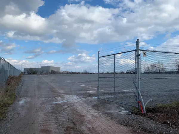 747 Appleby Line #B&D, Burlington, ON L7L 2Y6