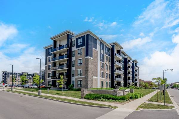 650 Sauve ST #408, Milton, ON L9T 9A8