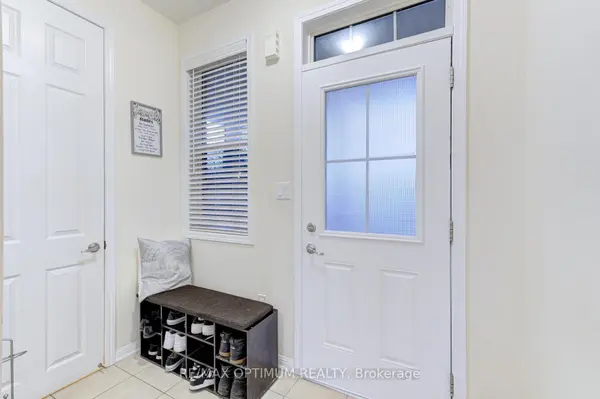 233 Lockwood RD, Brampton, ON L6Y 4Y1