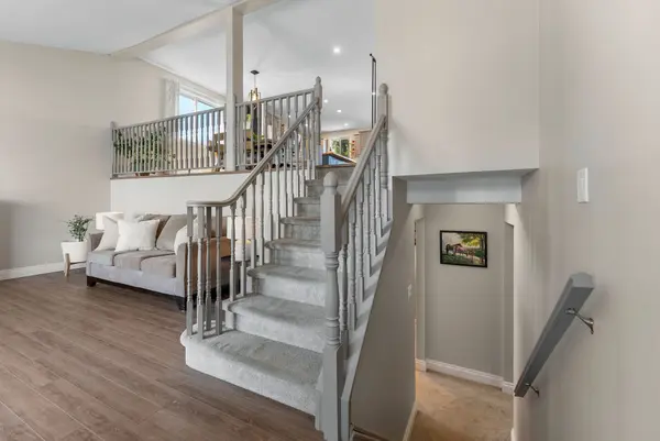 5 Gardner ST, Arnprior, ON K7S 3S1