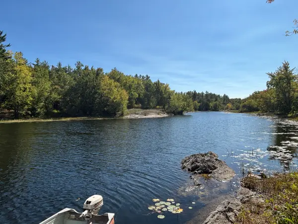 206I Kehoe LN, Tweed, ON K0K 3J0