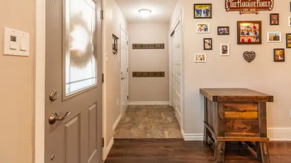 42 Leesboro TRL, Thames Centre, ON N0M 2P0