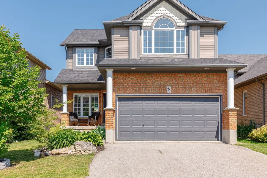 325 Holden ST, Collingwood, ON L9Y 0E3