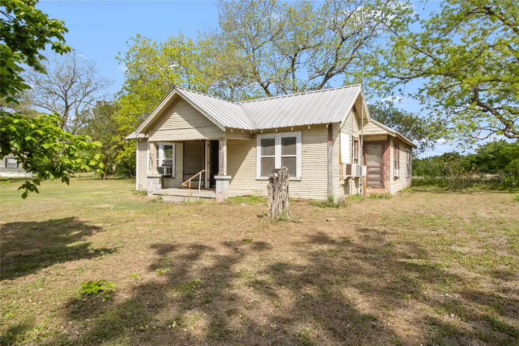 400 W Front Street, Trinidad, TX 75163