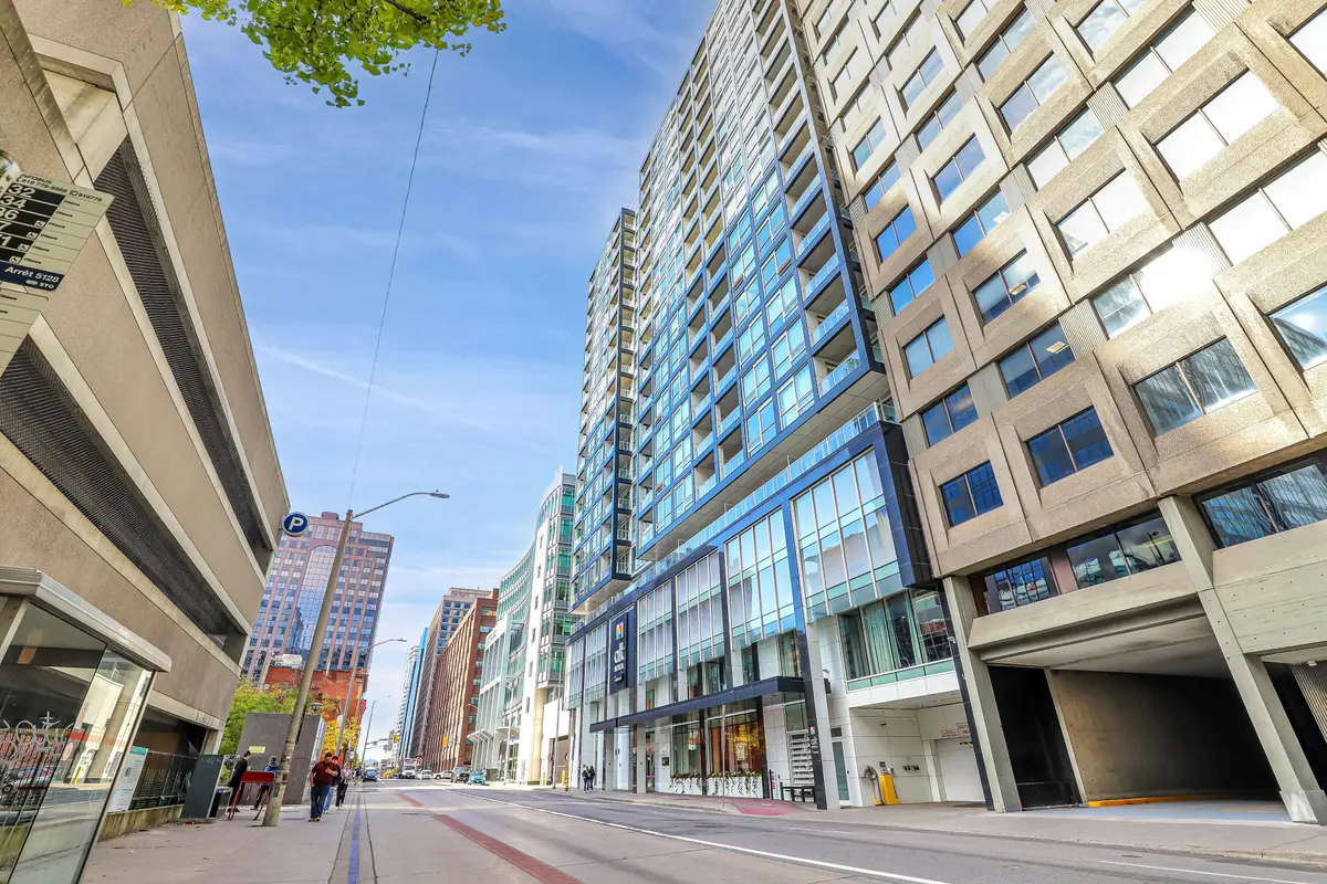 199 SLATER ST #2203, Ottawa Centre, ON K1P 0C8