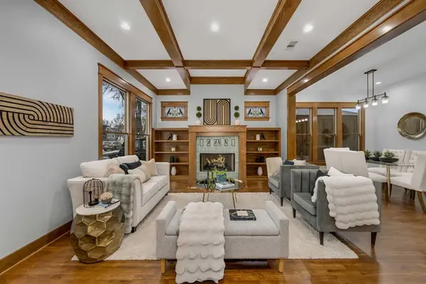 6045 Velasco Avenue, Dallas, TX 75206