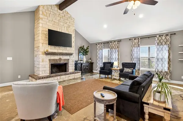 1081 County Road 3591, Paradise, TX 76073