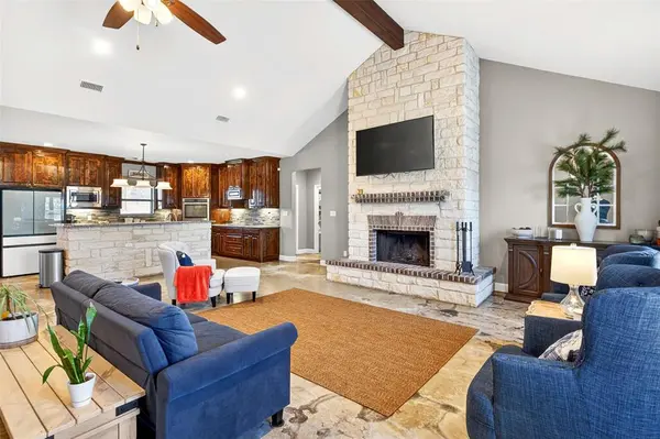 1081 County Road 3591, Paradise, TX 76073