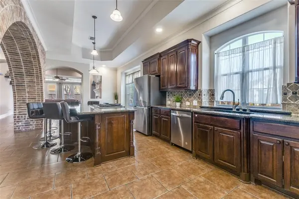 11327 Mounts Run Drive, Dallas, TX 75218