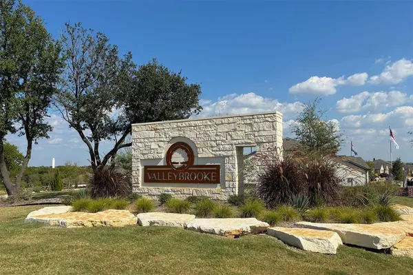 2404 Tarrango Trail, Mesquite, TX 75149