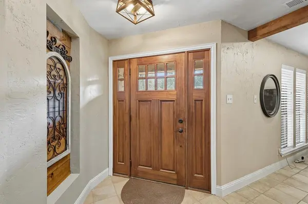 3609 Wayne Court, Bedford, TX 76021