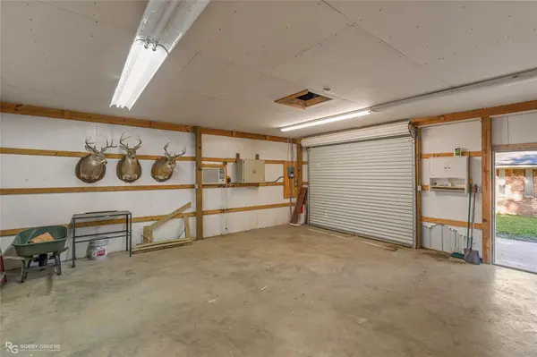 3709 Shadow Bend Drive, Haughton, LA 71037