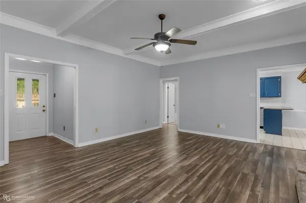 3709 Shadow Bend Drive, Haughton, LA 71037