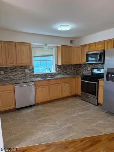 31 Hanford St #1, Newark City, NJ 07114