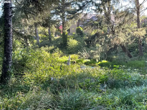 East of 723 5th ST, Gearhart, OR 97138