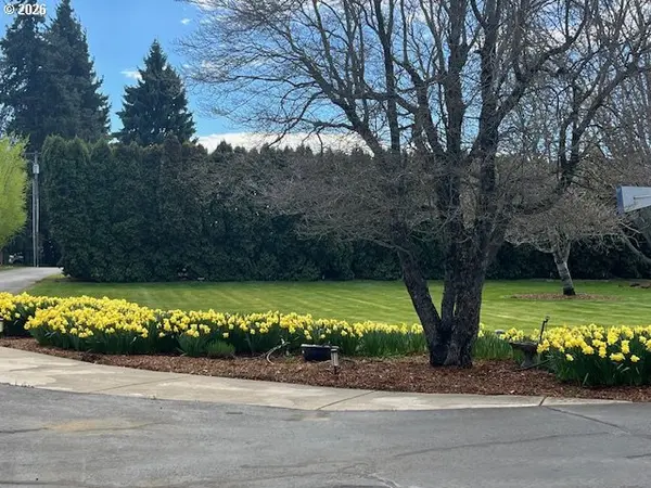 870 HOBBS RD, Hood River, OR 97031