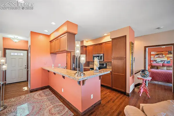 5817 Canyon Reserve HTS, Colorado Springs, CO 80919