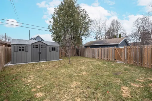 51 Elder AVE, Toronto W06, ON M8W 1S3