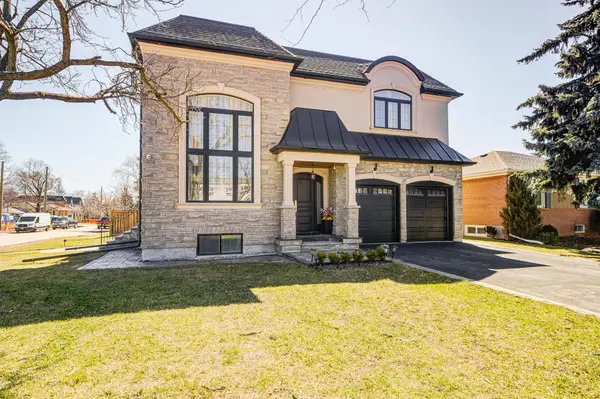 476 TENNYSON DR, Oakville, ON L6L 3Z1