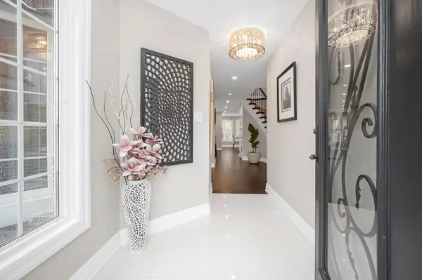 357 Nahani WAY, Mississauga, ON L4Z 3B1