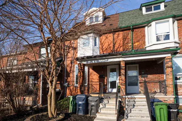 32 Castleton AVE, Toronto W03, ON M6N 3Z5